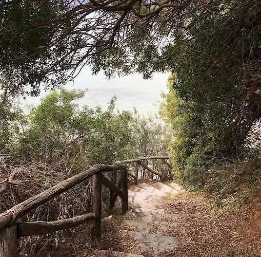 Lägenhet In Cavo Kastri