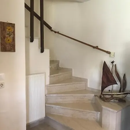 In Cavo Kastri