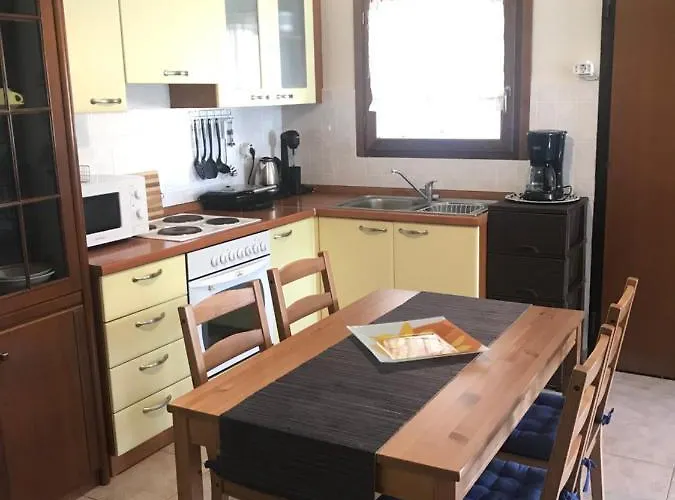 In Cavo Kastri *